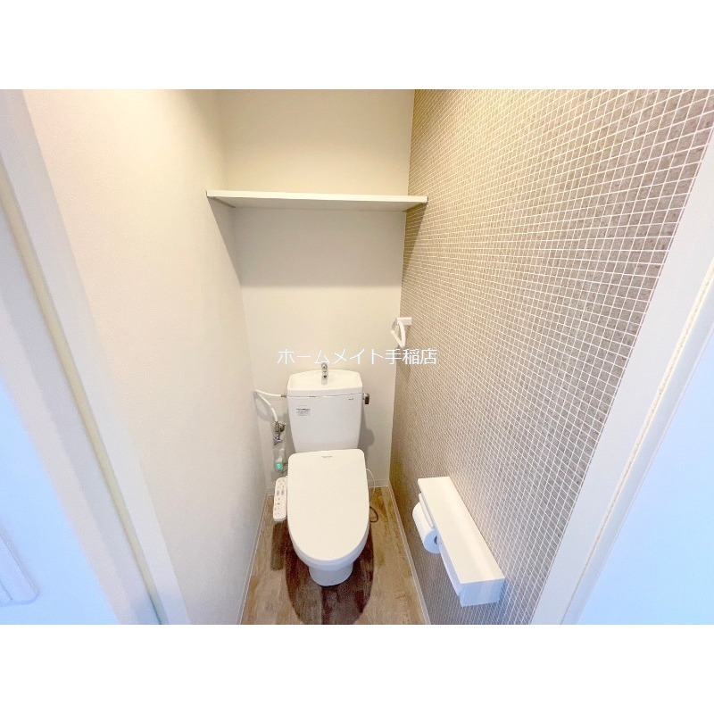 トイレ　ウォシュレット付きで快適な環境です♪