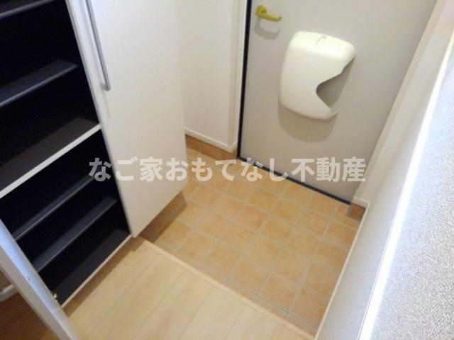 玄関　クールドルミエールIII