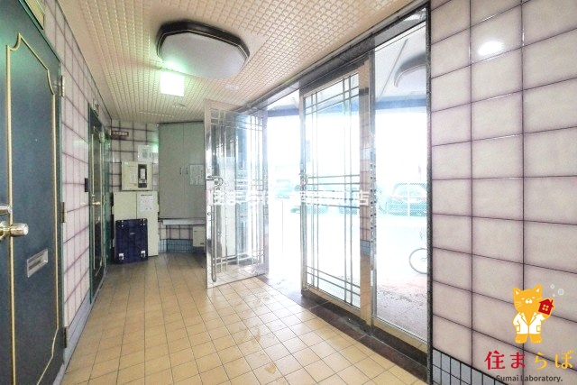 エントランス　共用部の印象も大切に