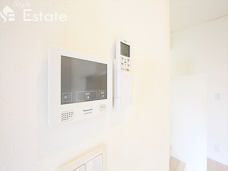 セキュリティ　モニター付きインターホン