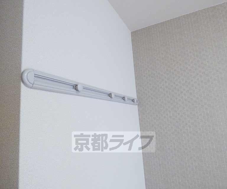 その他部屋・スペース　物が沢山掛けれます。