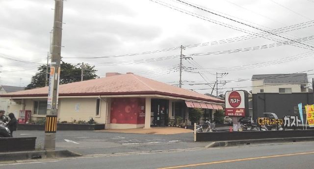 飲食店　ガスト　大宮南中野店（飲食店）まで140m