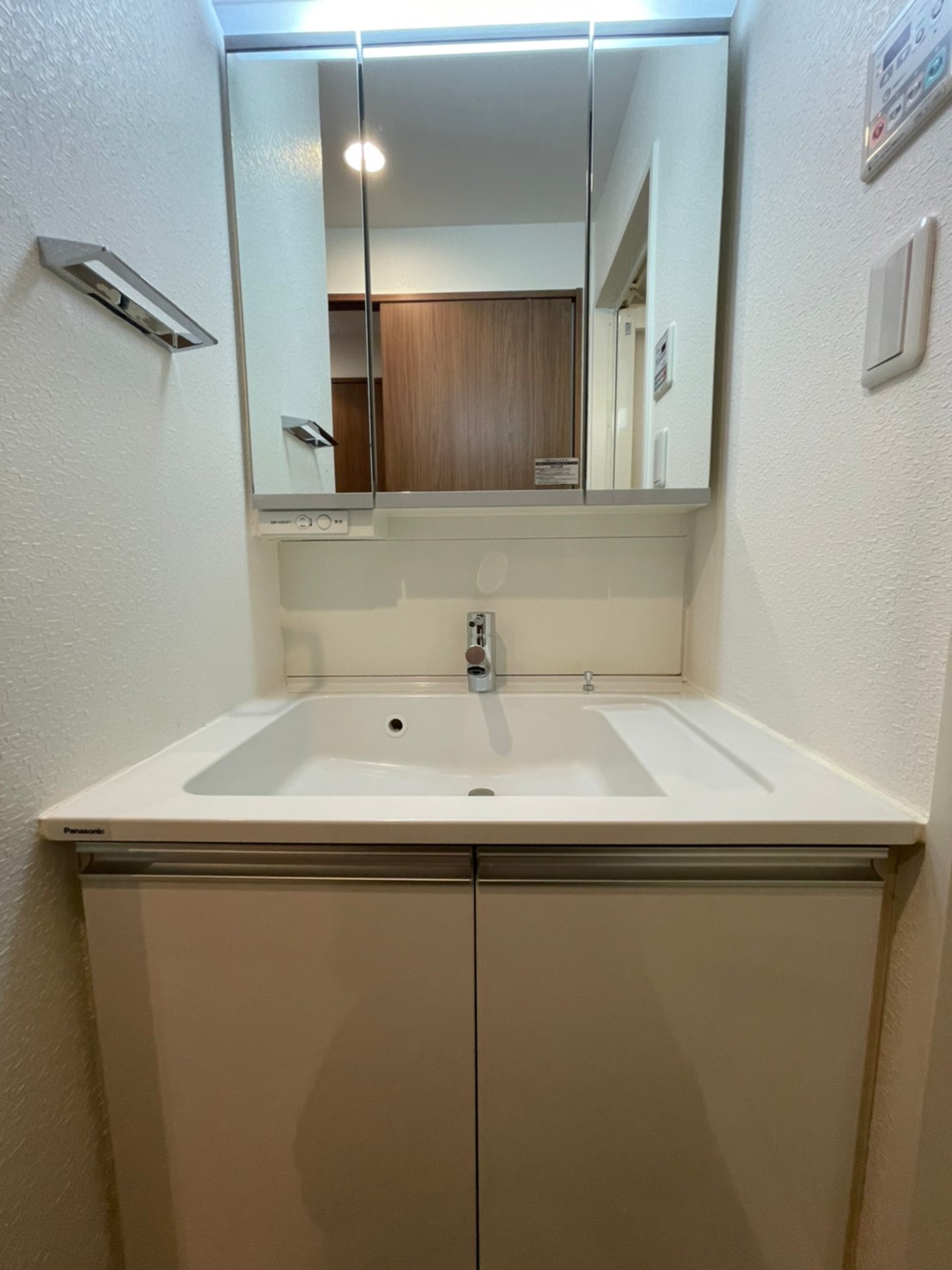 洗面設備　※同タイプ・同モデルを使用