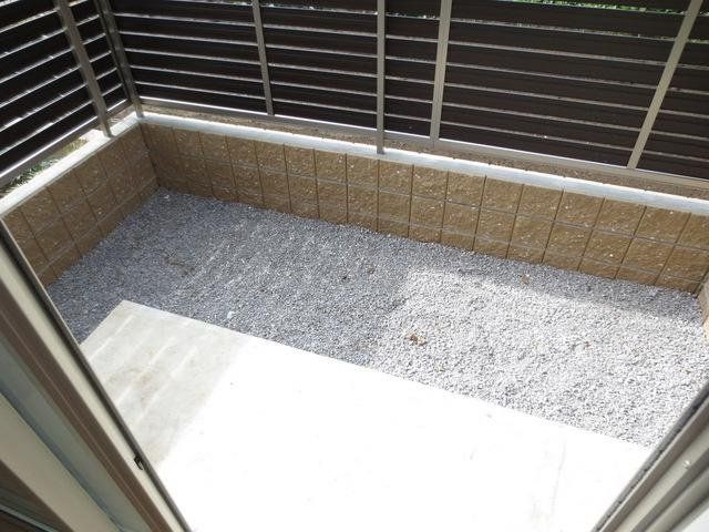 庭　★専用テラス★