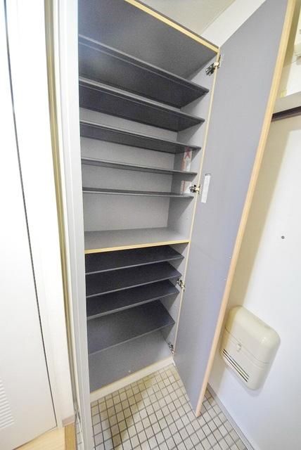 玄関　★お問い合わせはタウンハウジングまで★