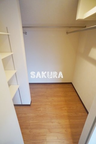 収納　大容量のウォークインクローゼット♪