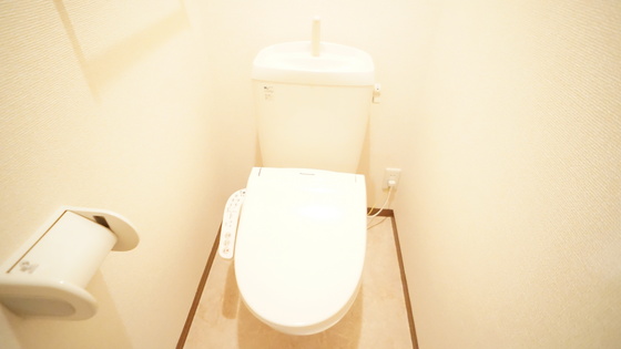 トイレ　シャワー付きトイレ