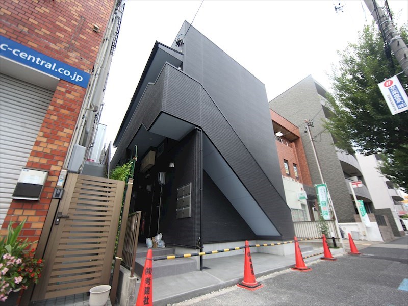 建物外観　外観　デザイナーズ　光インターネット無料