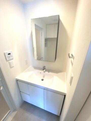 洗面設備　☆嬉しい独立洗面台☆