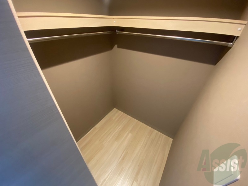 収納　嬉しいウォークインクローゼット仕様です！！