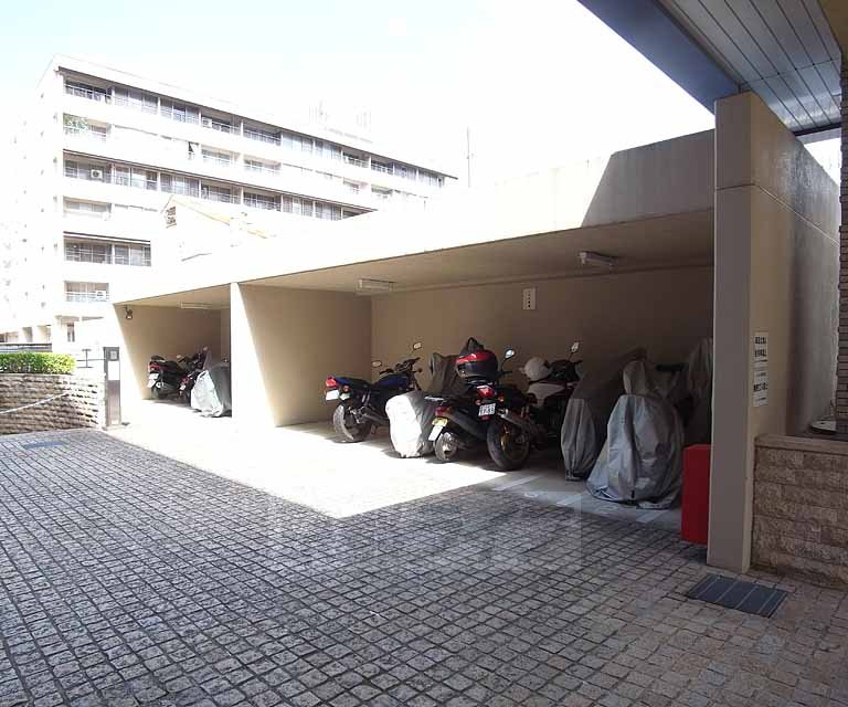 その他共有部分　バイク置場です