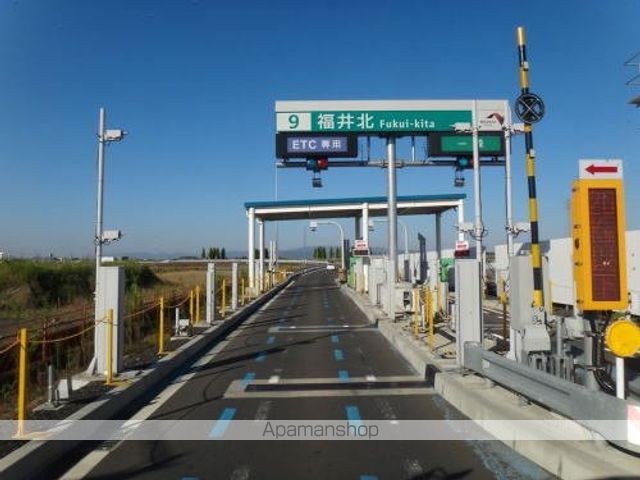 その他　福井北ＩＣ（その他）まで4000m