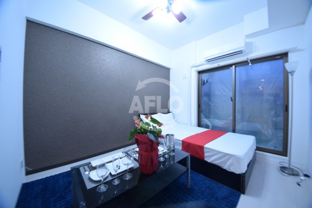 居室・リビング　Luxe難波南　リビング