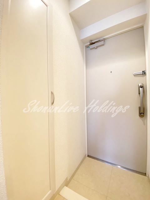 玄関　シューズボックスございます♪