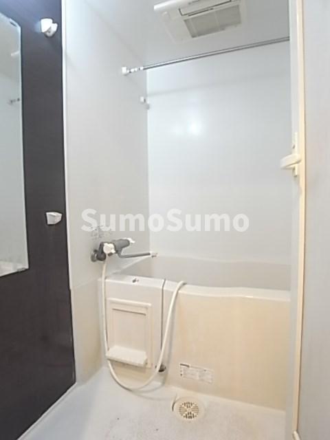 バス・シャワールーム　きれいなお風呂です