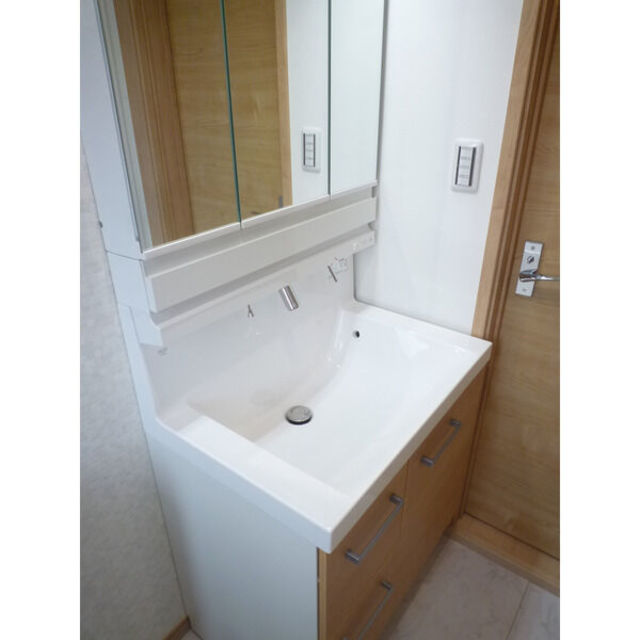 洗面設備　独立洗面台