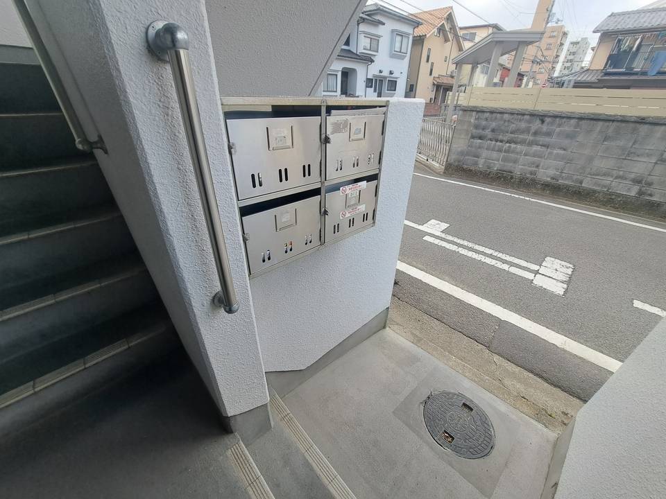 エントランス　メールBOX