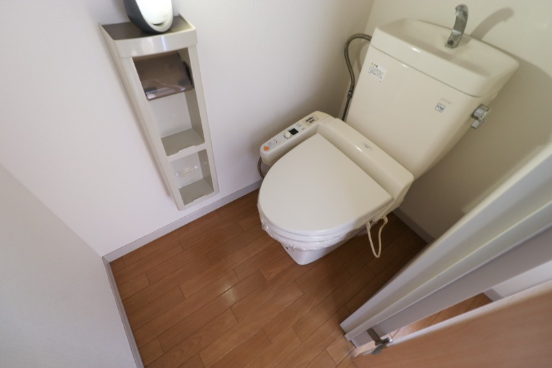 トイレ　図面と現状に相違がある場合には現状を優先