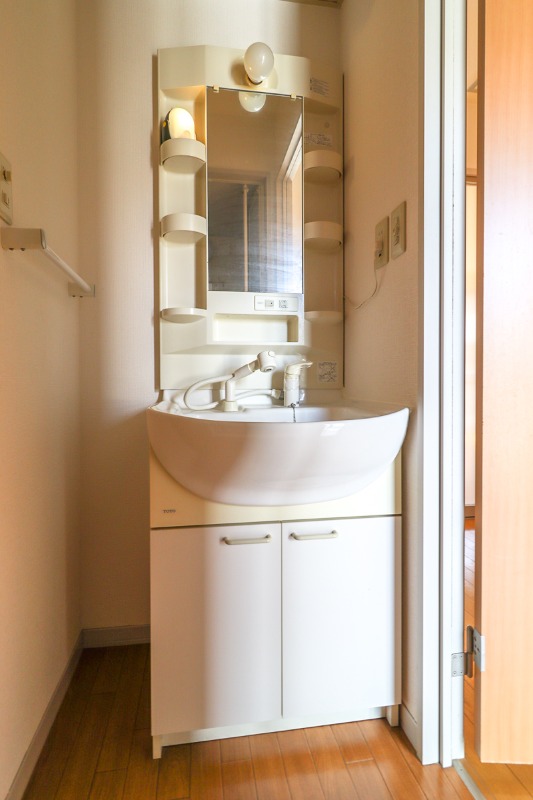 洗面設備　図面と現状に相違がある場合には現状を優先