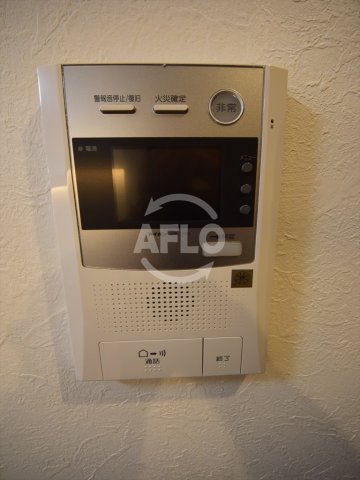 セキュリティ　プレジオ本町　TVモニター付きインターホン