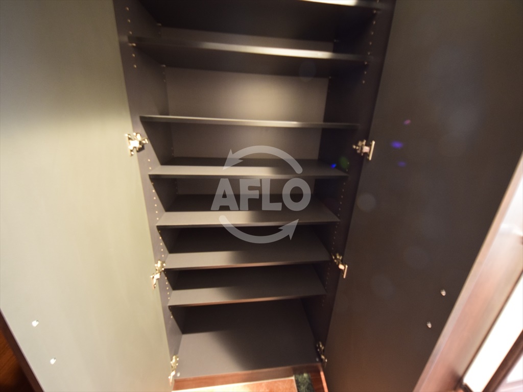 収納　プレジオ本町　シューズボックス