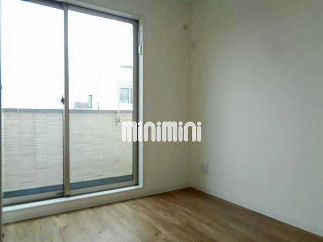 居室・リビング　ベランダがあります