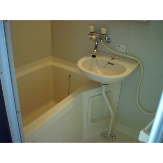 バス・シャワールーム　きれいなお風呂です