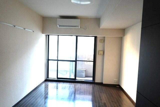 居室・リビング　※全て別号室のお写真。内装等参考にしてください。