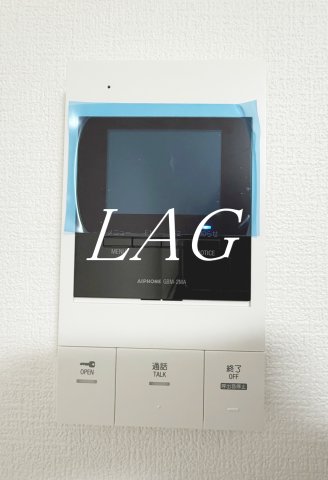 セキュリティ　モニター付きインターフォンです。（同仕様設備です）