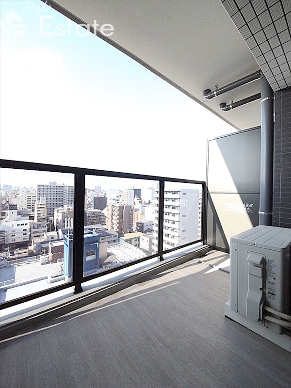 バルコニー　バルコニー