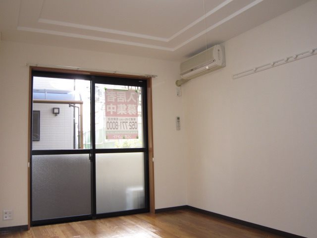 居室・リビング　洋室