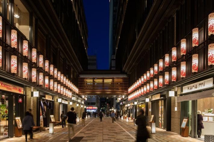 ショッピングセンター　COREDO室町2（ショッピングセンター）まで1080m