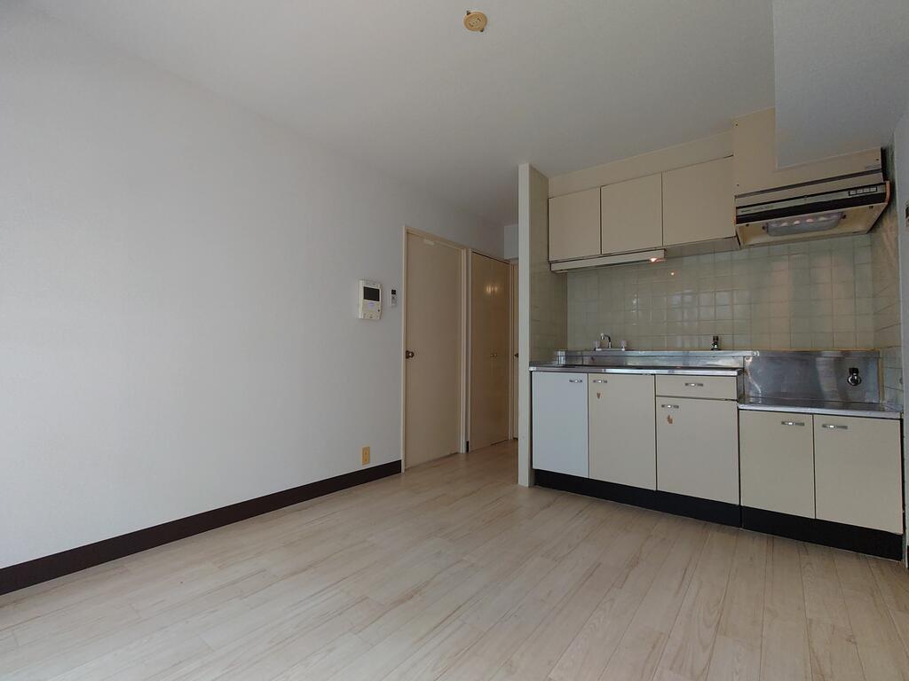 居室・リビング　マノワール小滝園　目黒駅　中目黒駅　賃貸マンション　2DK