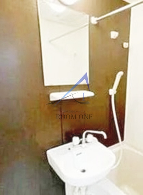 洗面設備　洗面台です。