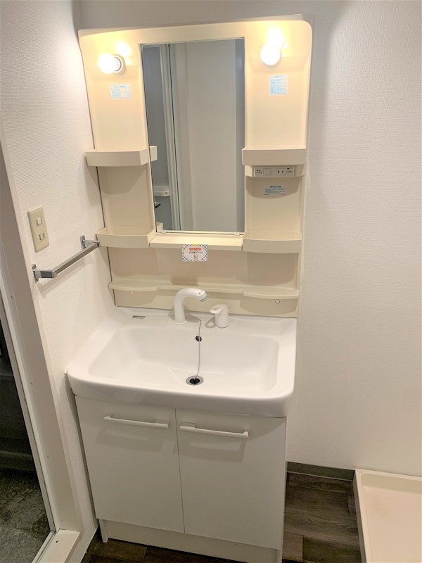 洗面設備　あると便利な独立洗面台