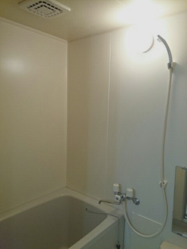 バス・シャワールーム　図面と現状に相違がある場合には現状を優先