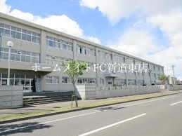 中学校　札幌市立札苗北中学校（中学校）まで370m