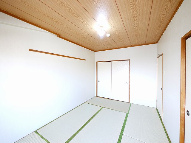 その他部屋・スペース　使い勝手のいい寝室です