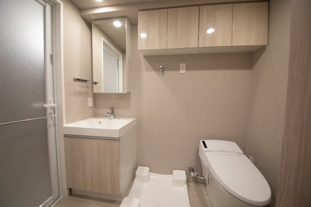 トイレ　落ち着いたトイレです