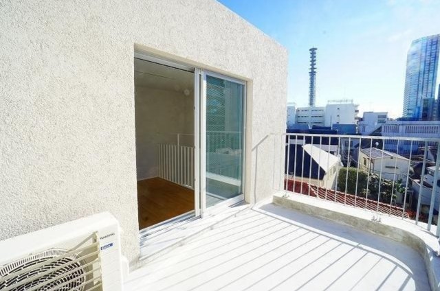 バルコニー　※別部屋参考写真となります。