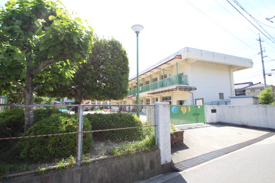 幼稚園・保育園　川内保育園（幼稚園・保育園）まで333m