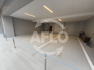 エントランス　エスリード ザ・カレント大阪　エントランス