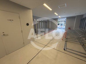 ロビー　エスリード ザ・カレント大阪　ロビー