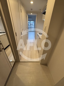 玄関　エスリード ザ・カレント大阪　玄関