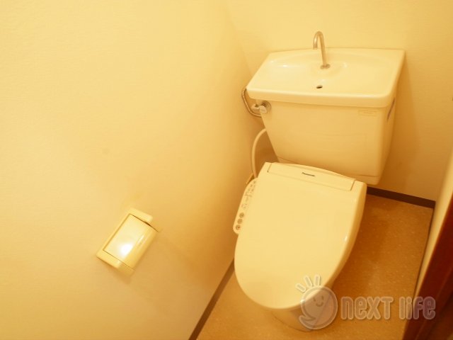 トイレ　パインクレスト調布