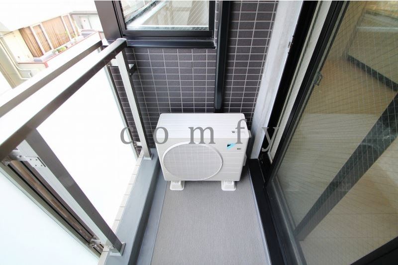 バルコニー　バルコニー