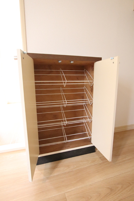 玄関　シューズボックスです♪