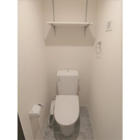 トイレ　シンプルなトイレ！