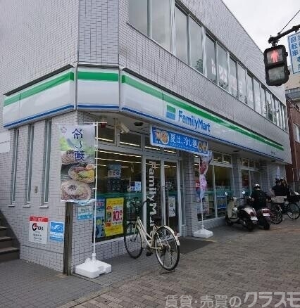 コンビニ　ファミリーマート烏丸寺ノ内店（コンビニ）まで806m