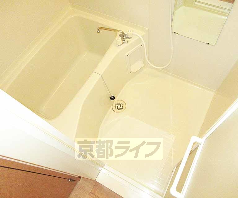 バス・シャワールーム　ゆったり広々！